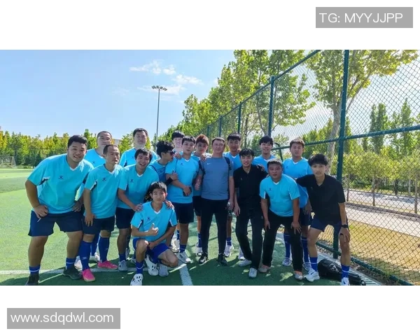 足球四大球星合框展现巅峰对决谁才是真正的足球之王 足球四大球星合框展现巅峰对决谁才是真正的足球之王